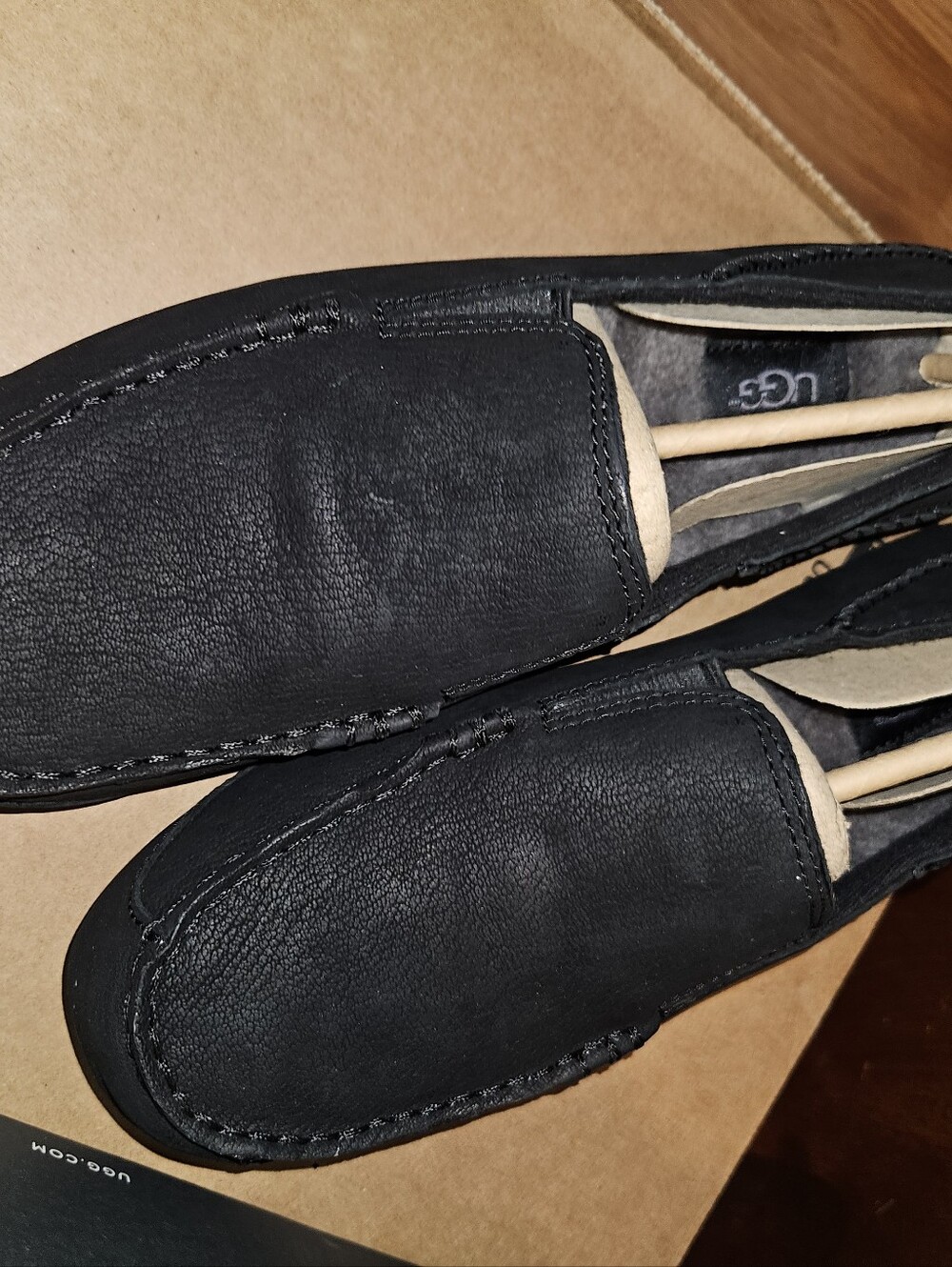 UGG Upshaw Capra Leather Loafers Men's Size 9 Black New in Box